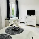 Orient Δωμάτια σε οικογενειακή κατοικία Iława