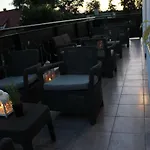 Δωμάτια σε οικογενειακή κατοικία Orient
